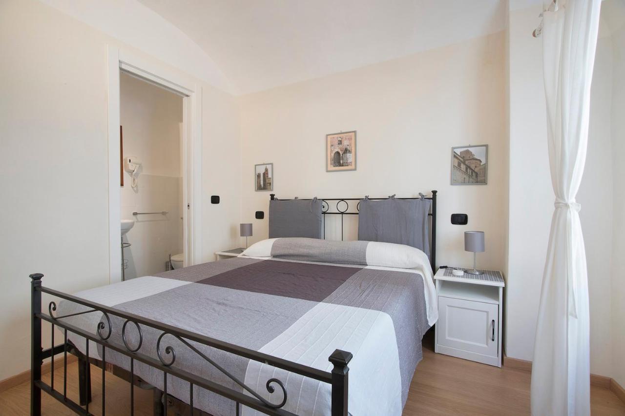B&B Sotto Le Torri Albenga Ngoại thất bức ảnh